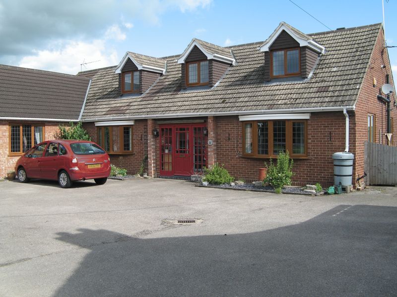 21 Lincoln Road, Saxilby, Lincoln